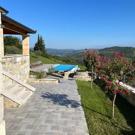 Villa Maroni With Pool - Inner Istria